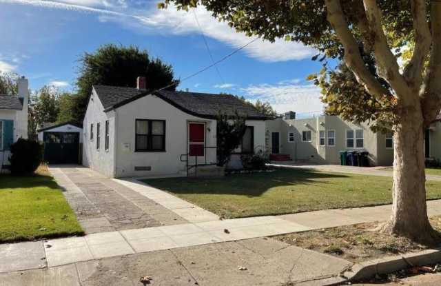 212 South San Lorenzo Avenue photos photos