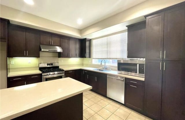 709 South Azusa Avenue - 709 South Azusa Avenue, Azusa, CA 91702