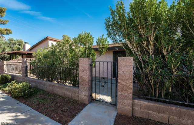 4314 Caliente Street - 4314 Caliente Street, Paradise, NV 89119