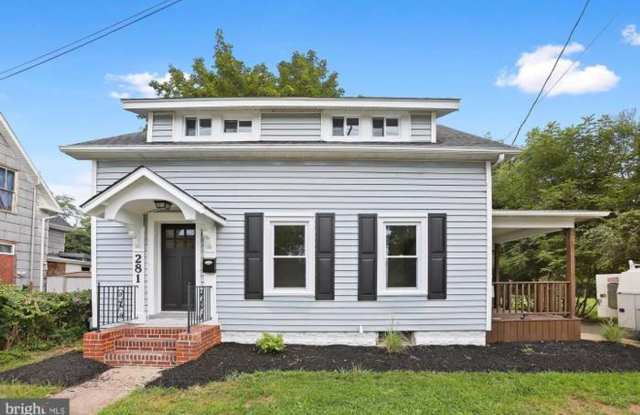 3 Bedroom Feyetteville PA - 281 West Main Street, Fayetteville, PA 17222