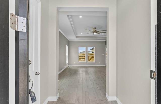 2701 Lannister Gallery 4