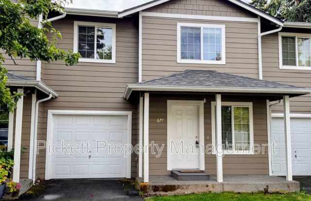 677 Northpark Ln Gallery 1