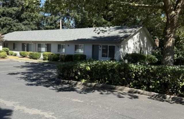 137 Friendship Avenue Southeast Gallery 2