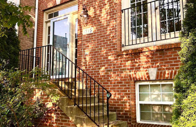 4575 DERRING LANE Gallery 2
