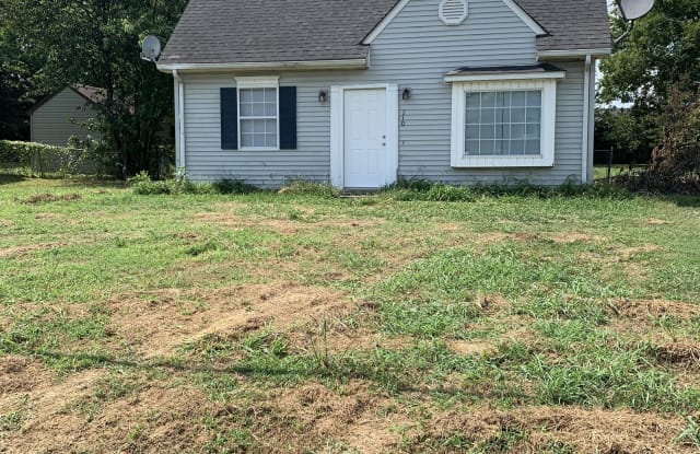 210 New Gritton Avenue - 210 New Gritton Avenue, Oak Grove, KY 42262