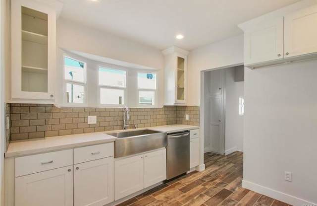 2716 West 82nd Place - 2716 West 82nd Place, Inglewood, CA 90305