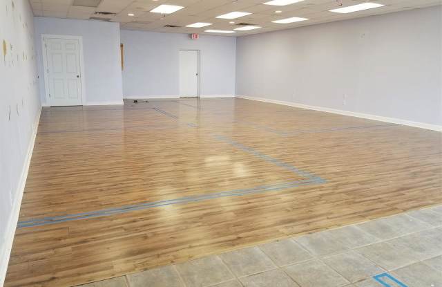 4855 Asbury Gallery 4