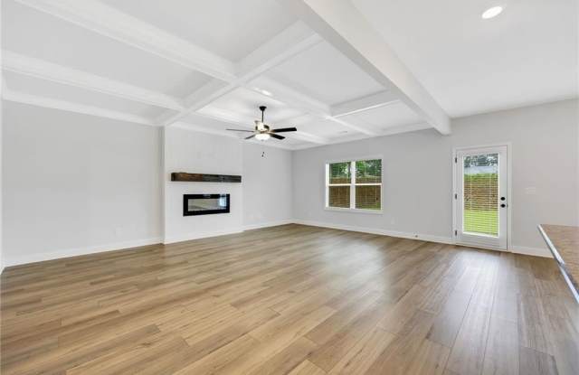 5325 Fox Hill Lane Gallery 4