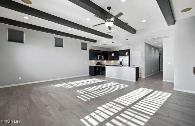 221 EPSOM Drive Gallery 3