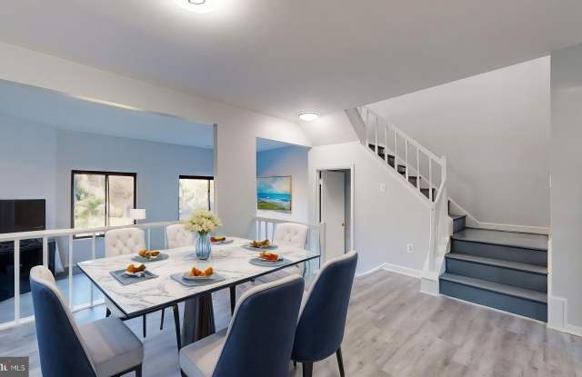 10663 MUIRFIELD DRIVE Gallery 2