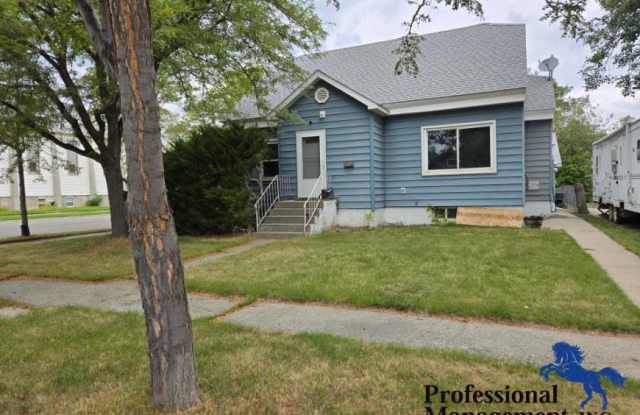 345 1/2 Custer Ave photos photos 345 1/2 Custer Ave photos photos