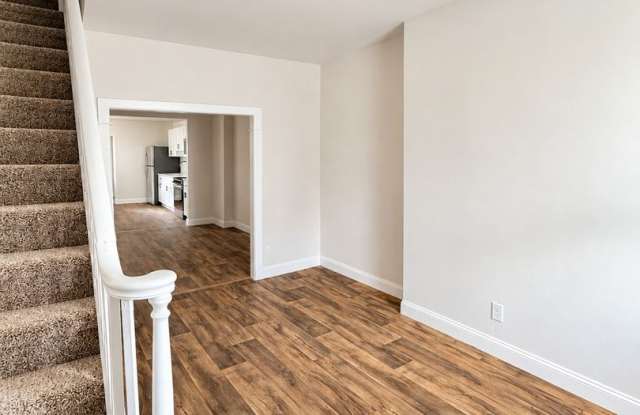 Comfort Comes Standard: 3 Bedrooms, Central AC, Laundry & Pets Welcome Gallery 3