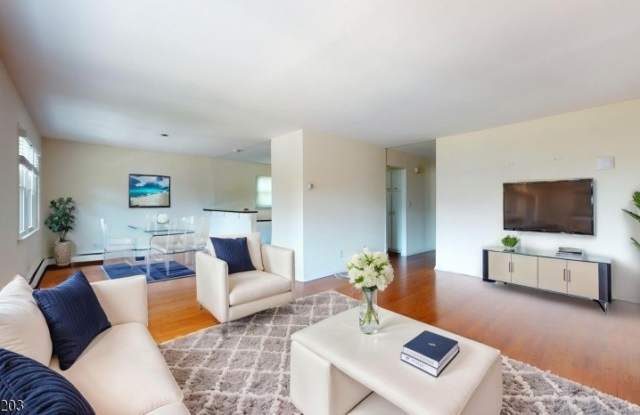 121 3Rd St photos photos