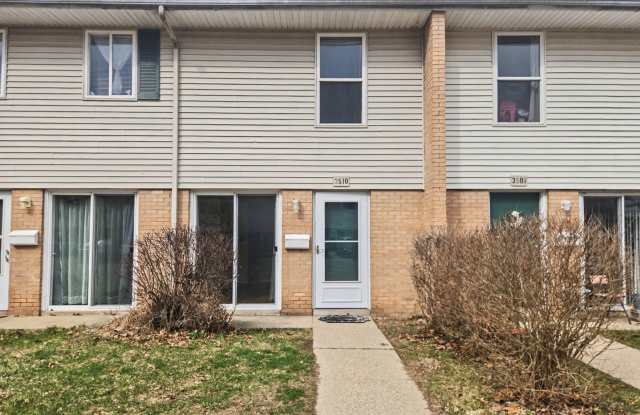 3510 Kenbrooke Court photos photos