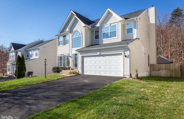 18708 KERILL ROAD Gallery 3