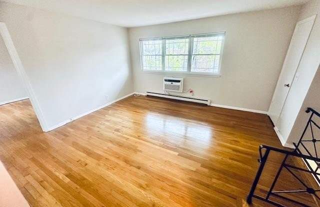 320 Elm Avenue A photos photos
