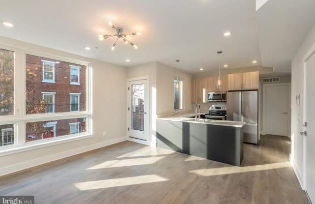 920 N 15TH ST #2 - 920 North 15th Street, Philadelphia, PA 19130