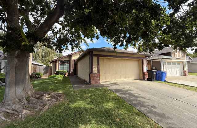 3 bed / 2 bath | Elk Grove Home Available Now photos photos 3 bed / 2 bath | Elk Grove Home Available Now photos photos