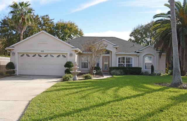 160 CROSSROAD LAKES DR - 160 Crossroad Lakes Drive, Palm Valley, FL 32082