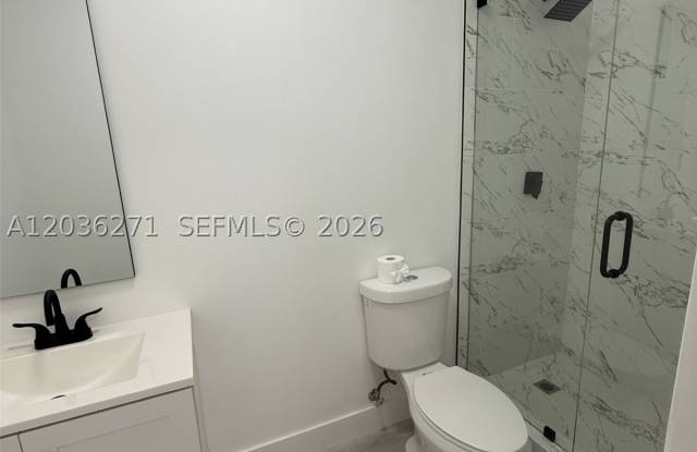11959 SW 269th Ter Gallery 4