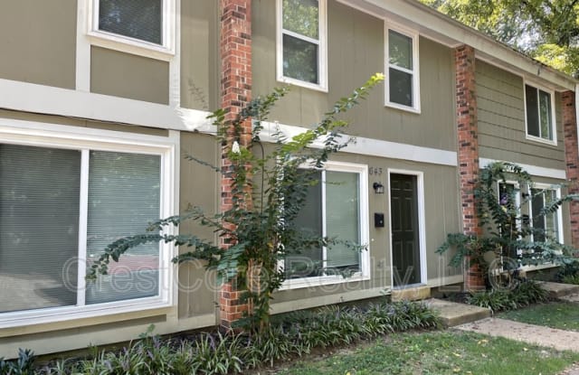 643 Spottswood Manor Dr - 643 Spottswood Manor Drive, Memphis, TN 38111