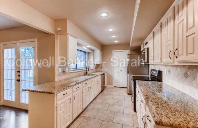 4204 Staghorn Circle South Gallery 3