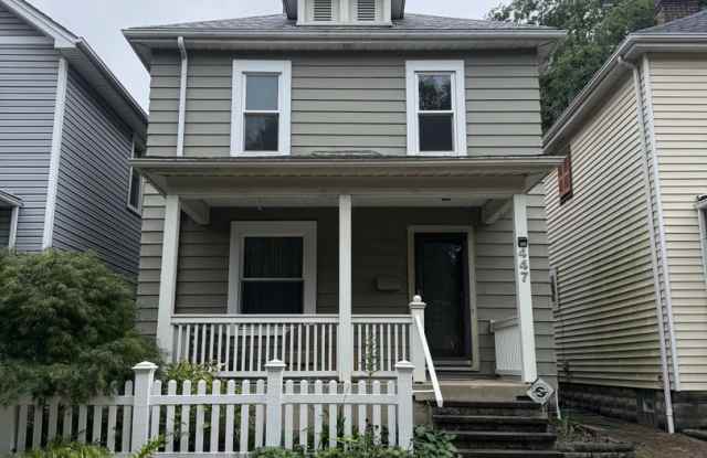 2 Bed in Schumacher Place Gallery 1