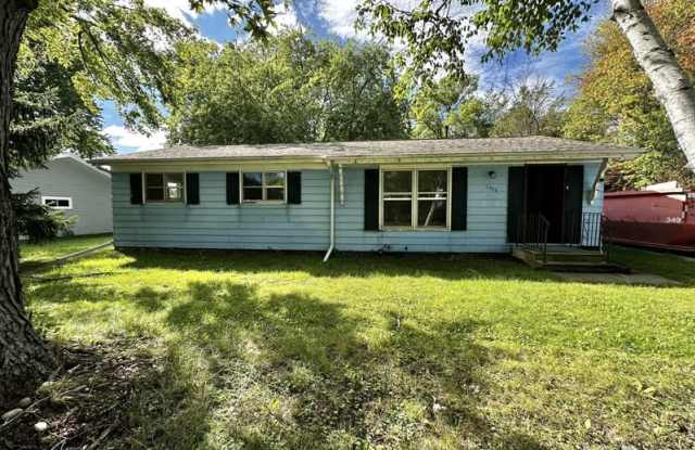 1216 Meadowview Drive Gallery 1