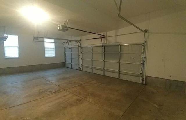 13428 Alston Drive Gallery 4