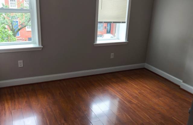 1932 Bank Street - 3A AVAILABLE $800 photos photos