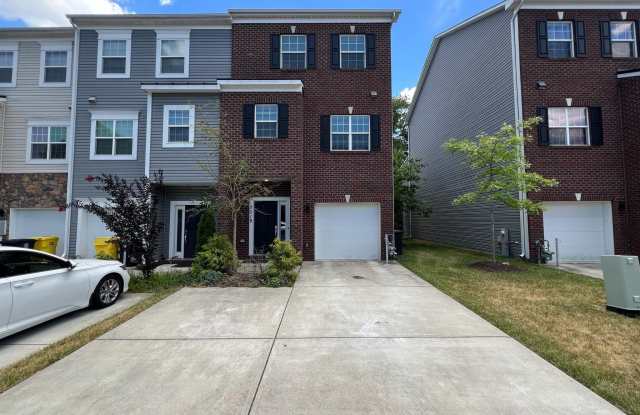 7719 LEXINGTON COURT Gallery 2