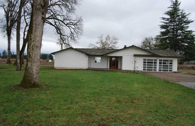 3 Bedroom 2 Bath Dayton OR - 17685 Southeast Wallace Road, Yamhill County, OR 97114