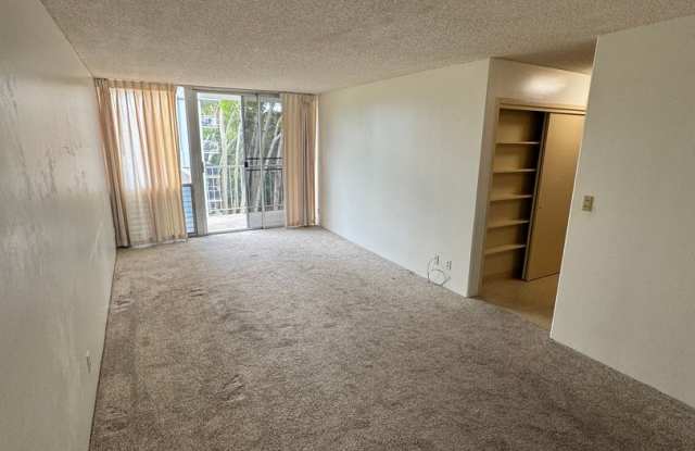 1600 Wilikina Drive, #B606 Gallery 3