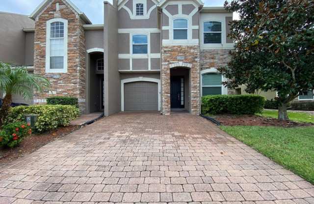 BEAUTIFUL and spacious 4 bedroom townhome! photos photos