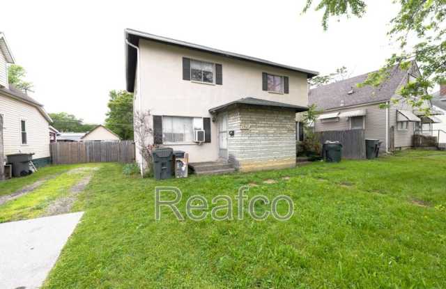 2965 McGuffey Rd photos photos