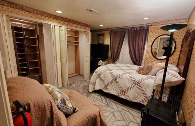 6606 Castle Bar Ct Gallery 4