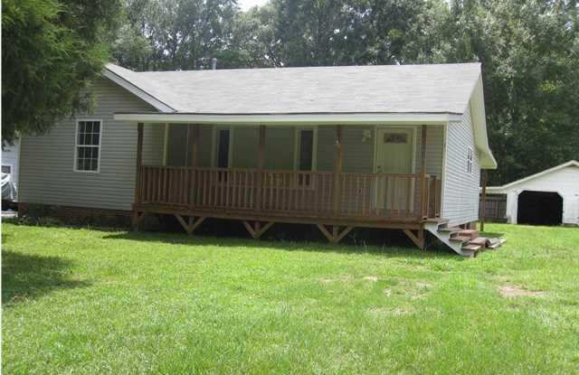 2404 Hillwood Drive photos photos