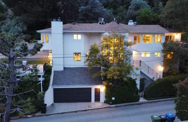 1759 North Beverly Drive photos photos