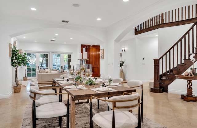 GORGEOUS 7 BED 6.5 BATH FOR LEASE IN BEVERLYWOOD photos photos