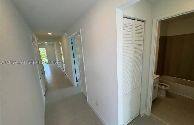 13664 Jubilee Ln Gallery 4