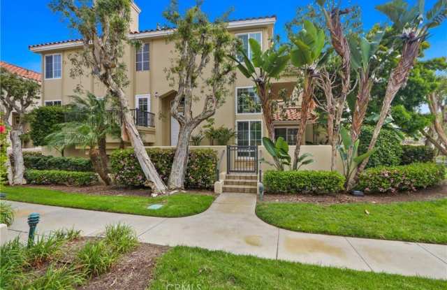 6031 Shadowbrook - 6031 Shadowbrook Circle, Huntington Beach, CA 92648