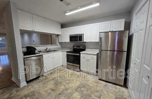 929 Morreene Rd - 929 Morreene Road, Durham, NC 27705