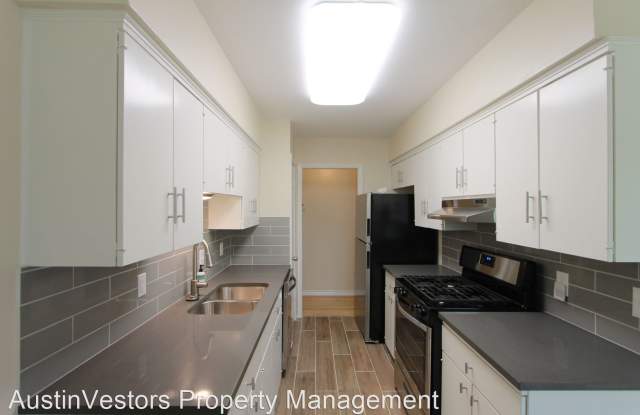 8001 Logwood Dr Gallery 2
