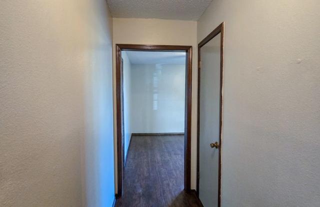 4 bedroom 2 bath 1 car garage brick home in Shawnee. - 104 Hardesty Drive, Shawnee, OK 74804