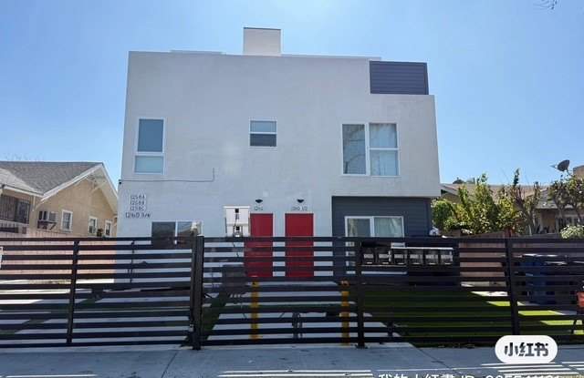 1260 Leighton photos photos