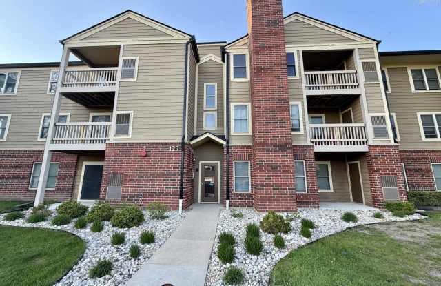 127 Glengarry Drive - 127 Glengarry Drive, Bloomingdale, IL 60108