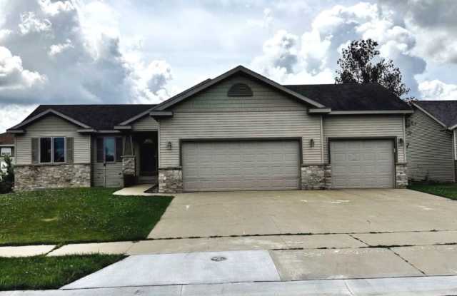 “A home you’ll be proud to call your own”  NW Desirable Badger Hill Neighborhood! 4bedroom 3bathroom 3car attached garage Gallery 3