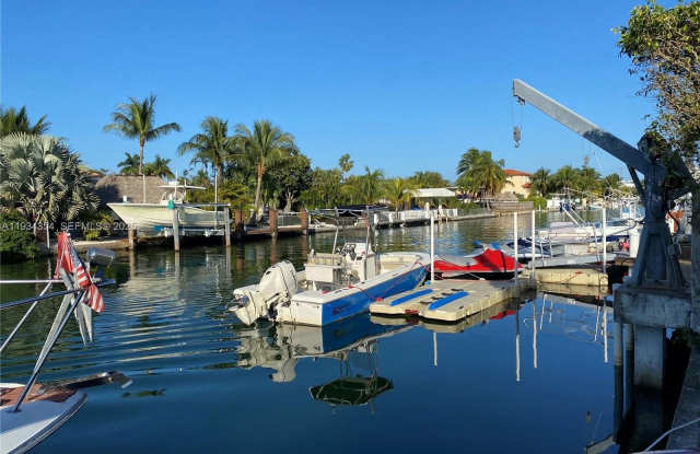 2185 NE 123rd St photos photos