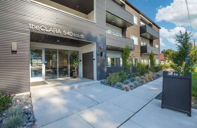 The Clara Gallery 4