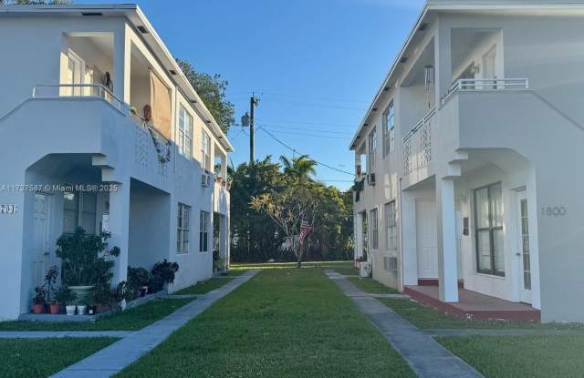 1800 Normandy Dr - 1800 Normandy Drive, Miami Beach, FL 33141